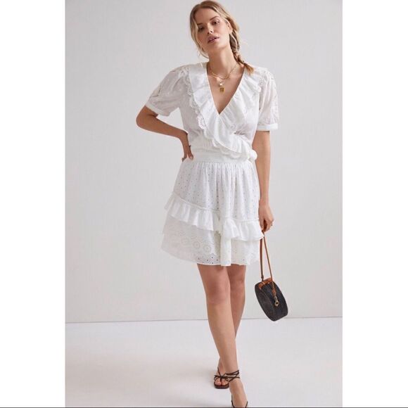 NEW Anthropologie Forever That Girl White Lace Ruffled Eyelet Mini Skirt Medium
